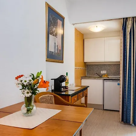 Private Pyr By The Promenade - Shared Pool Available